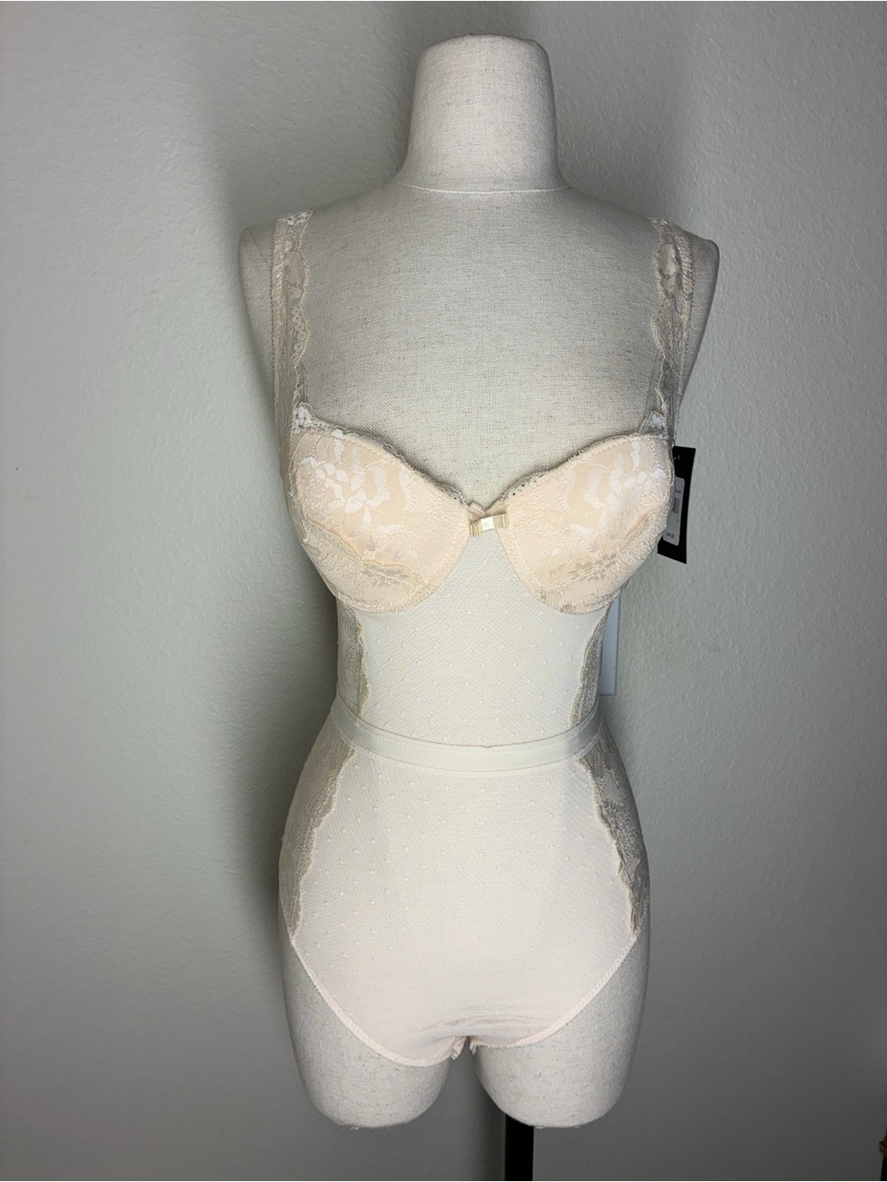 NWT Frederick's of Hollywood Cream Lace-Trim Bodysuit Lingerie, size Small